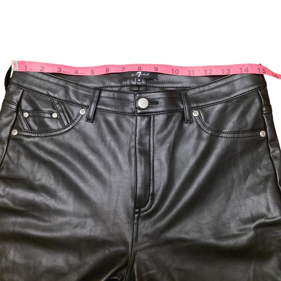 7 For All Mankind Faux Leather Pants Size M - Picture 3 of 10